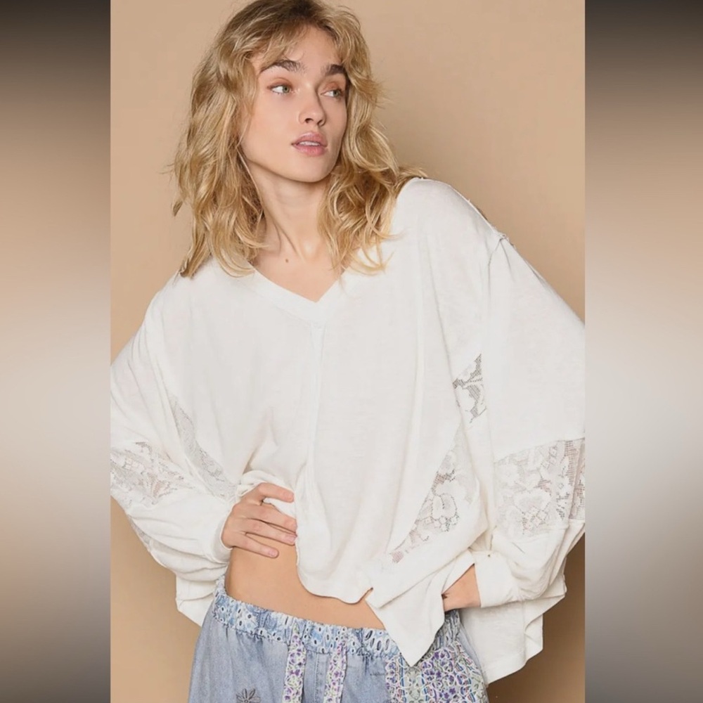 Balloon Sleeve Off-White Lace Contrast Knit Top